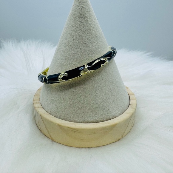 Flower Enamel Cloisonne Bracelet Bangle in Black & Gold - Picture 1 of 7